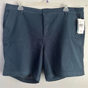 20w KUT from the Kloth Navy Bermuda shorts Catherine trouser twill short size 20